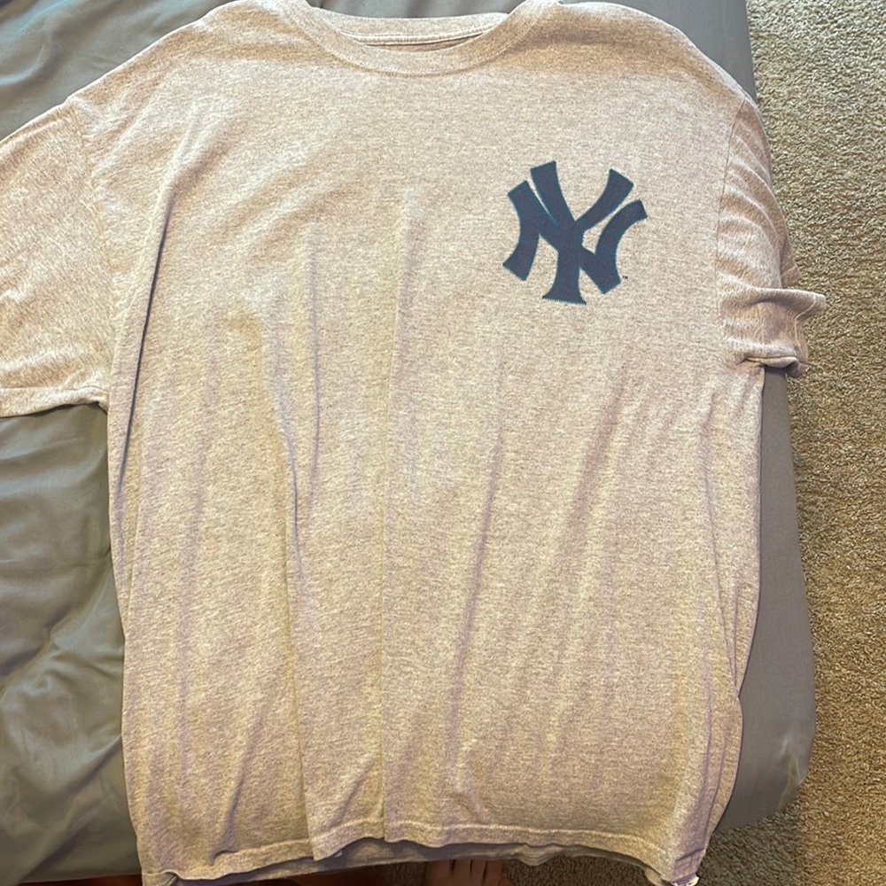 XL New York Yankees Aaron Judge T-Shirt. Good condition. Worn 2 Times.